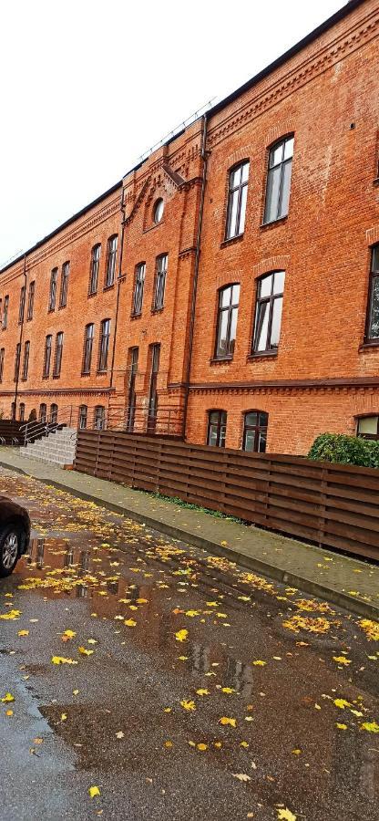 Studio Flat In A Historical XIX C. Building. Kaunas Extérieur photo